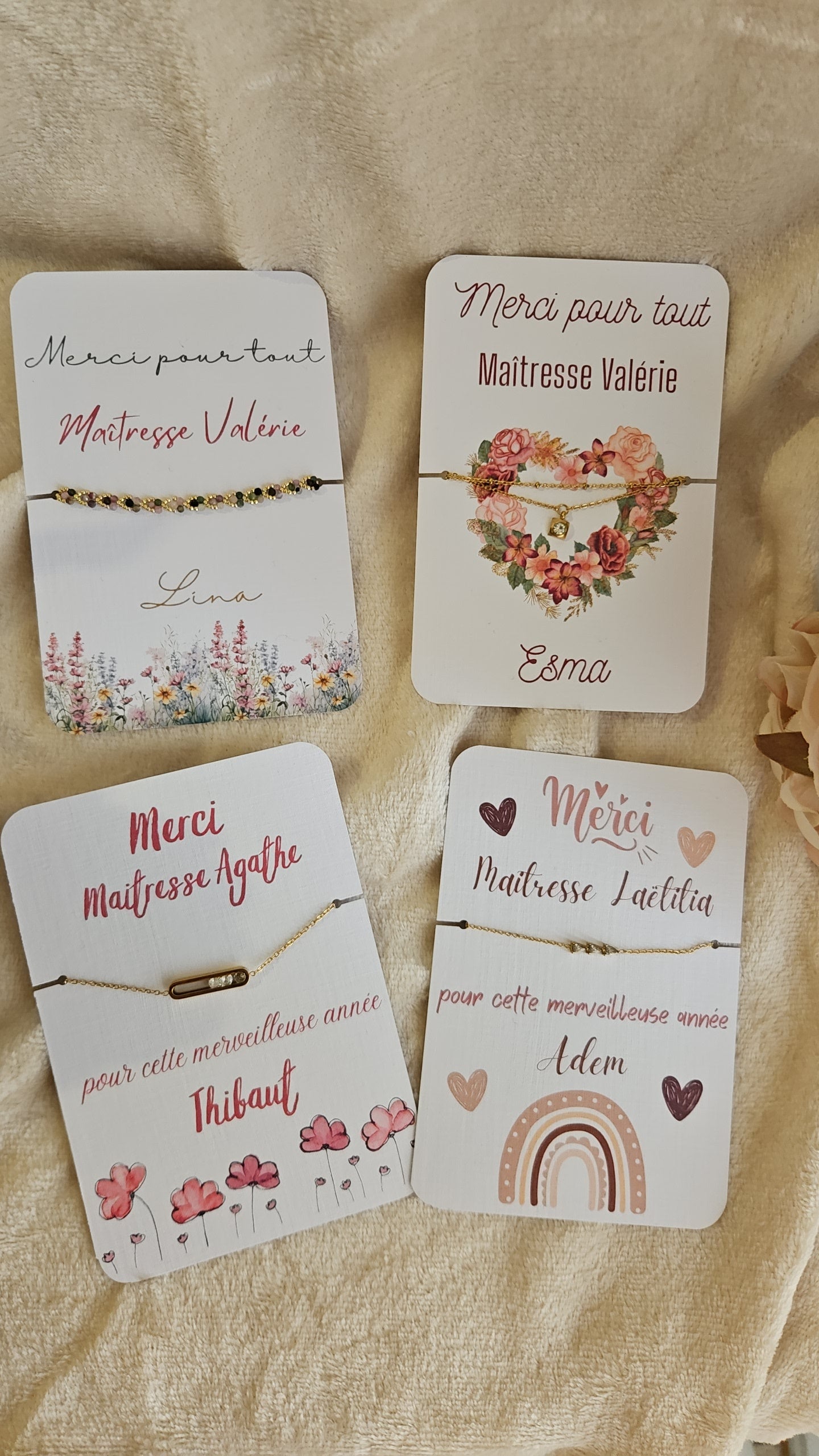 Carte bijoux personnalisée - cadeau Maîtresse, Atsem, Aesh